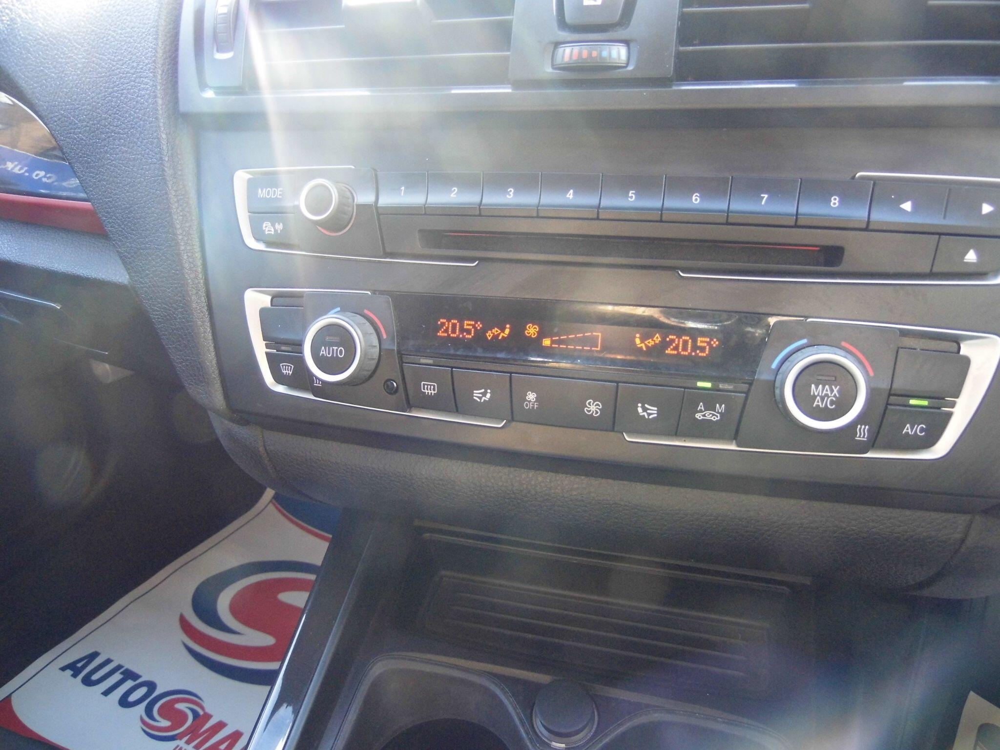 BMW 1 Series view 34