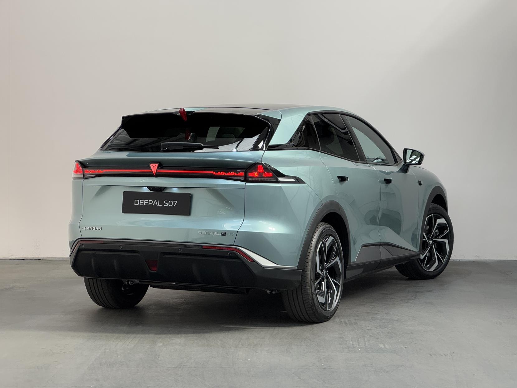 Changan Deepal S07 view 19