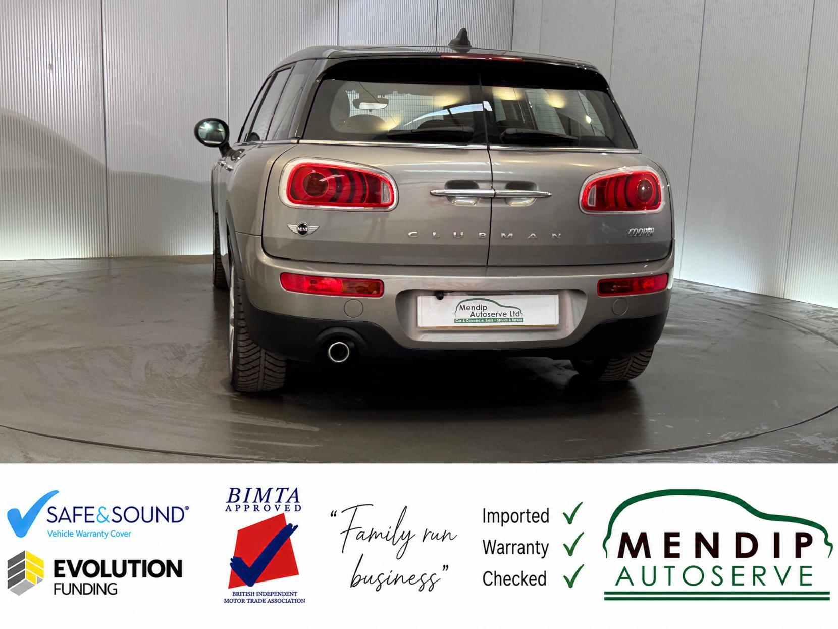 Mini Clubman view 18