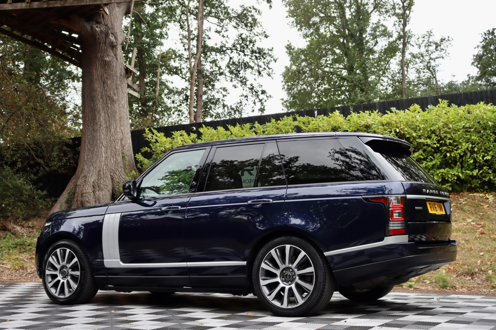 Land Rover Range Rover view 90