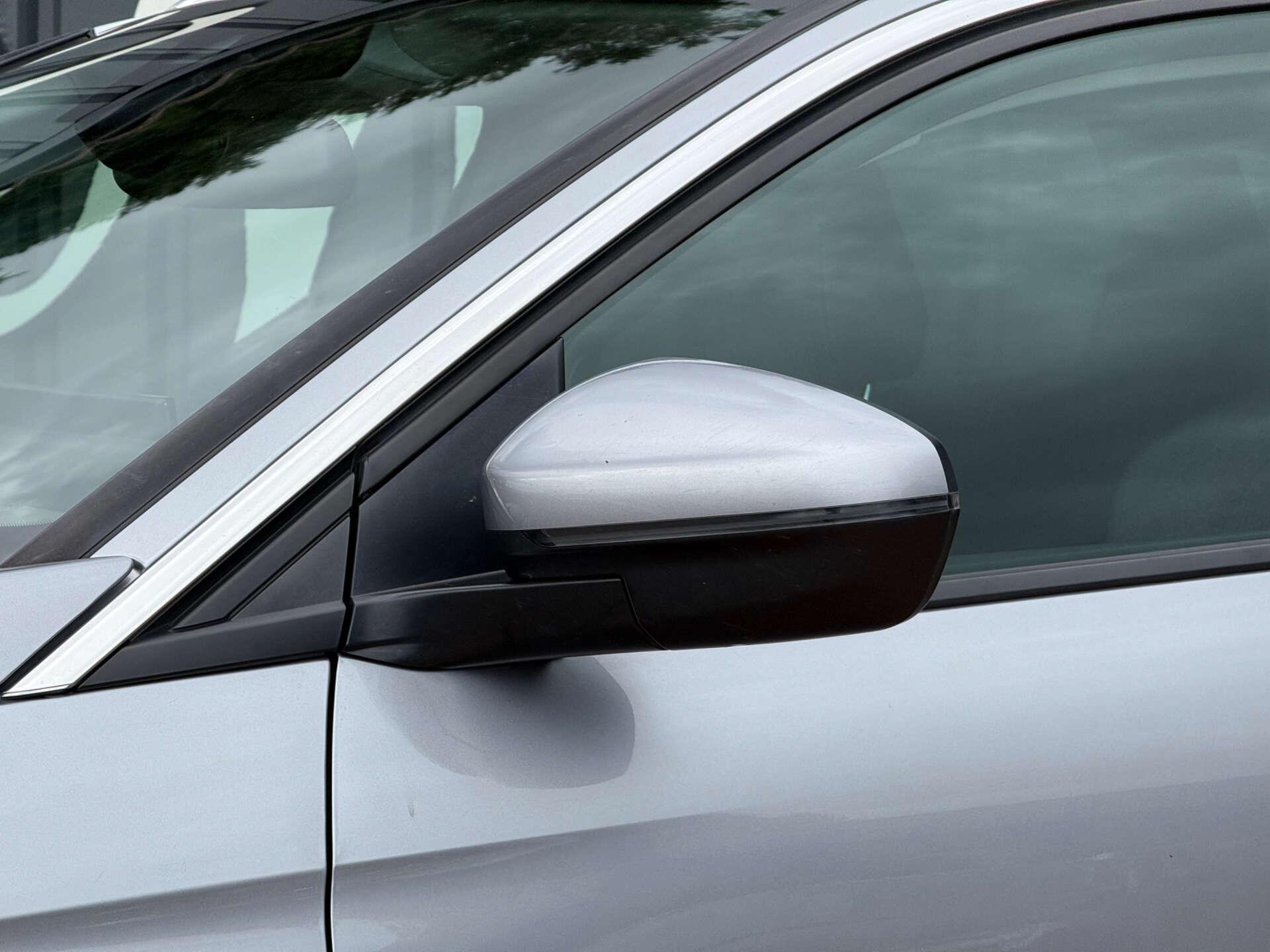 Peugeot 3008 view 8