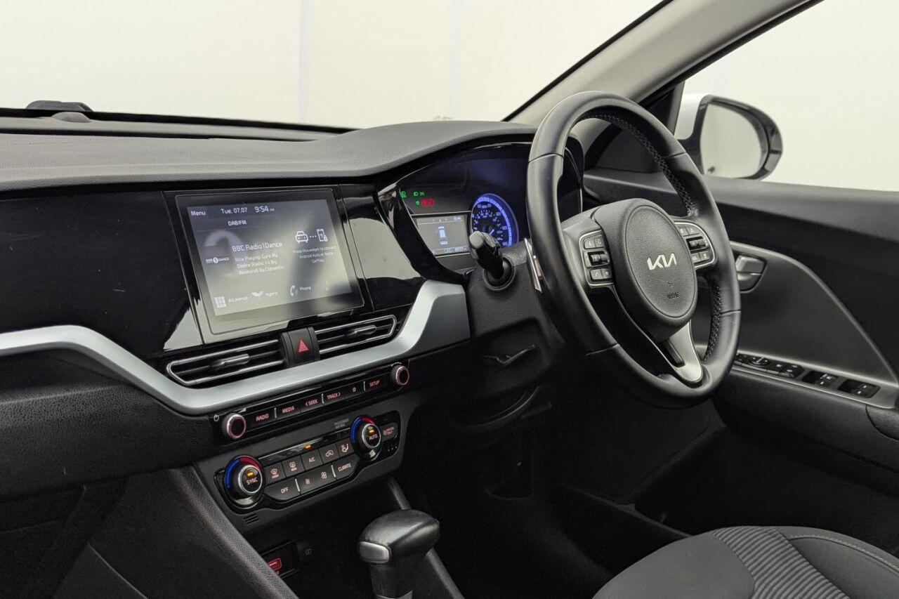 Kia Niro view 25