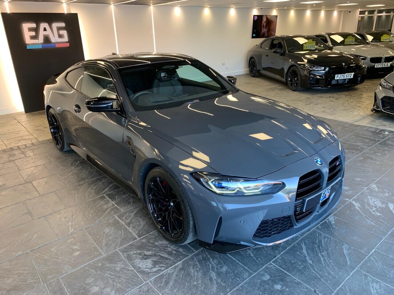 BMW M4 view 14