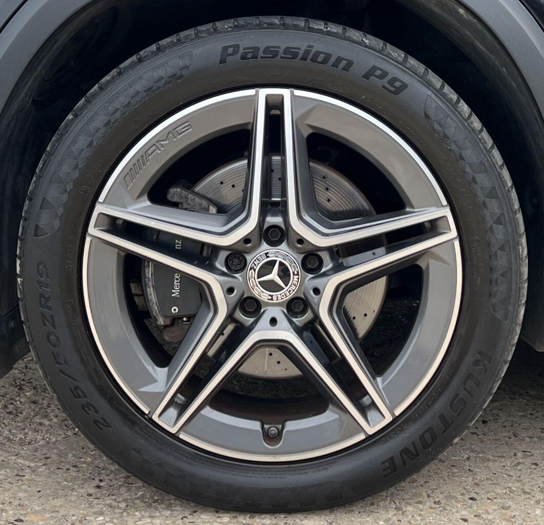 Mercedes-Benz Gla view 13