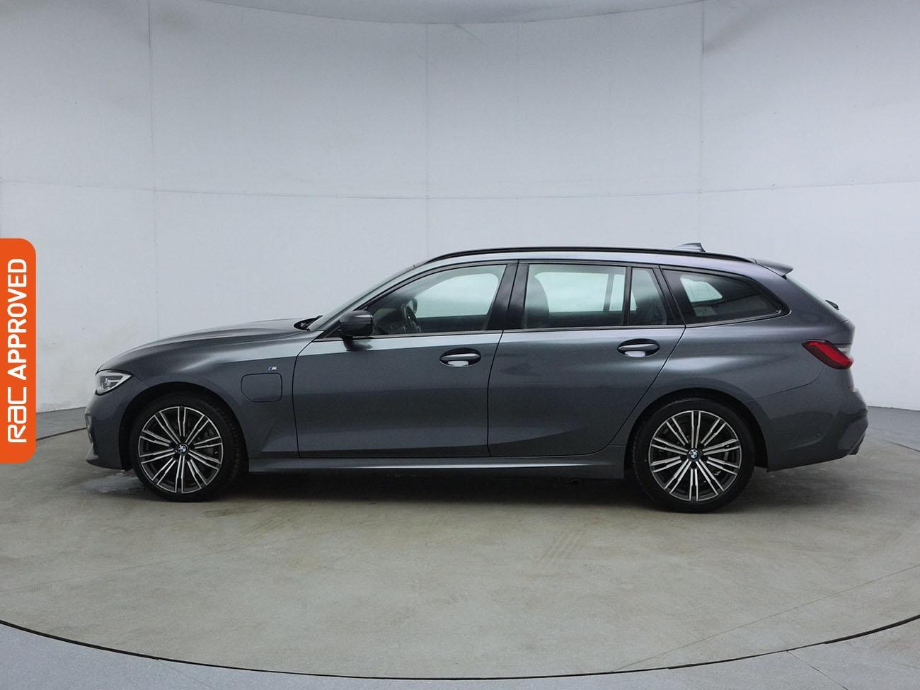BMW 3 Series view 34