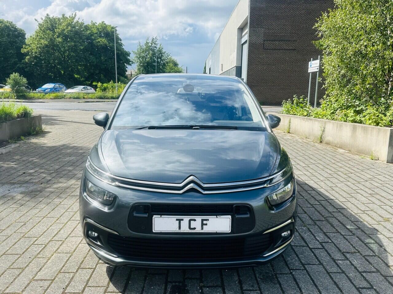 Citroen C4 Picasso view 6
