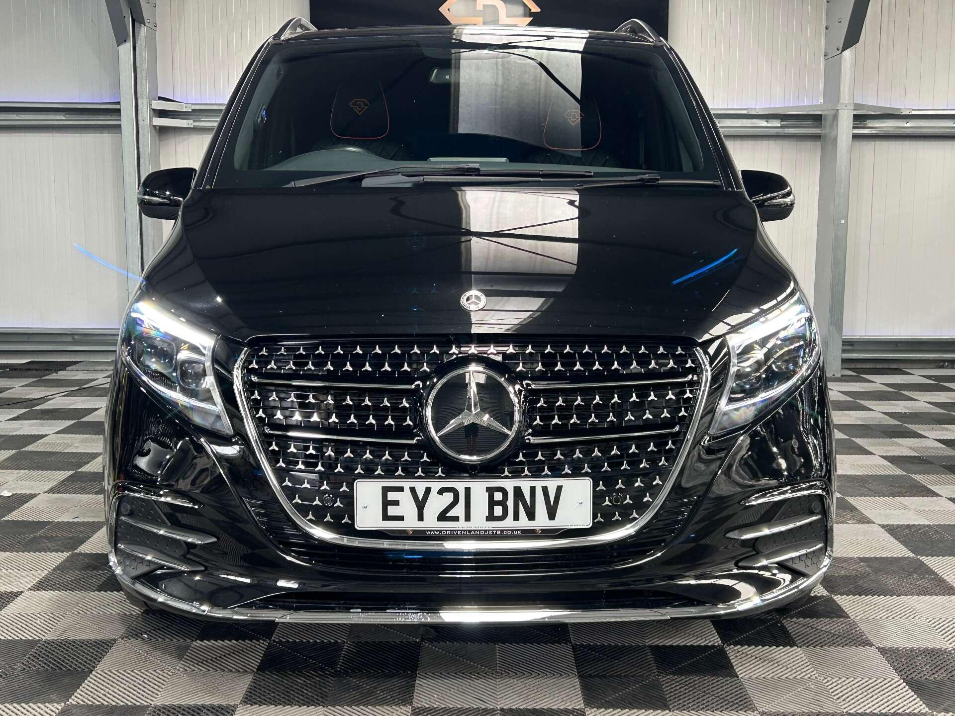Mercedes-Benz V Class view 49