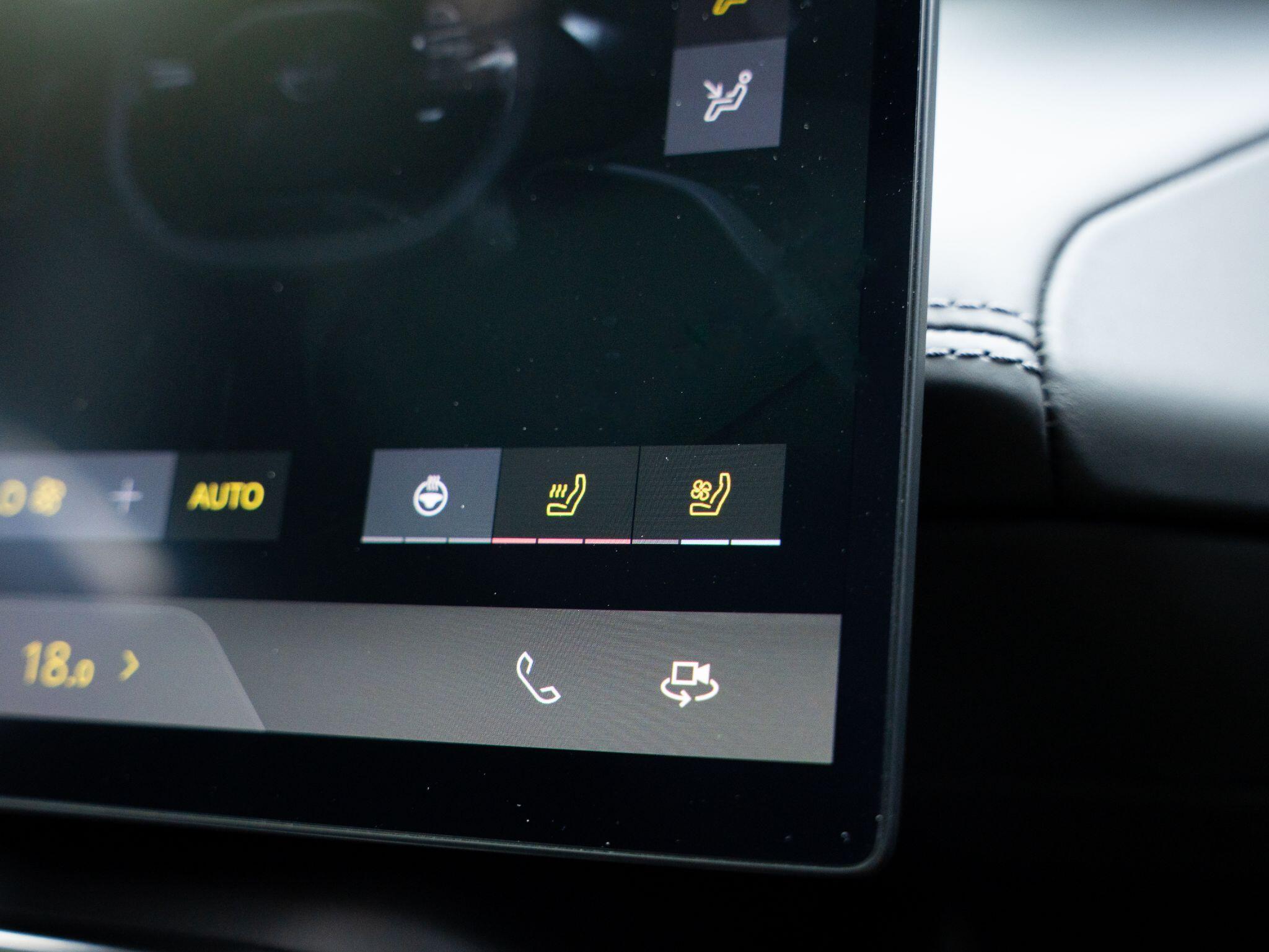 Lotus Eletre view 39
