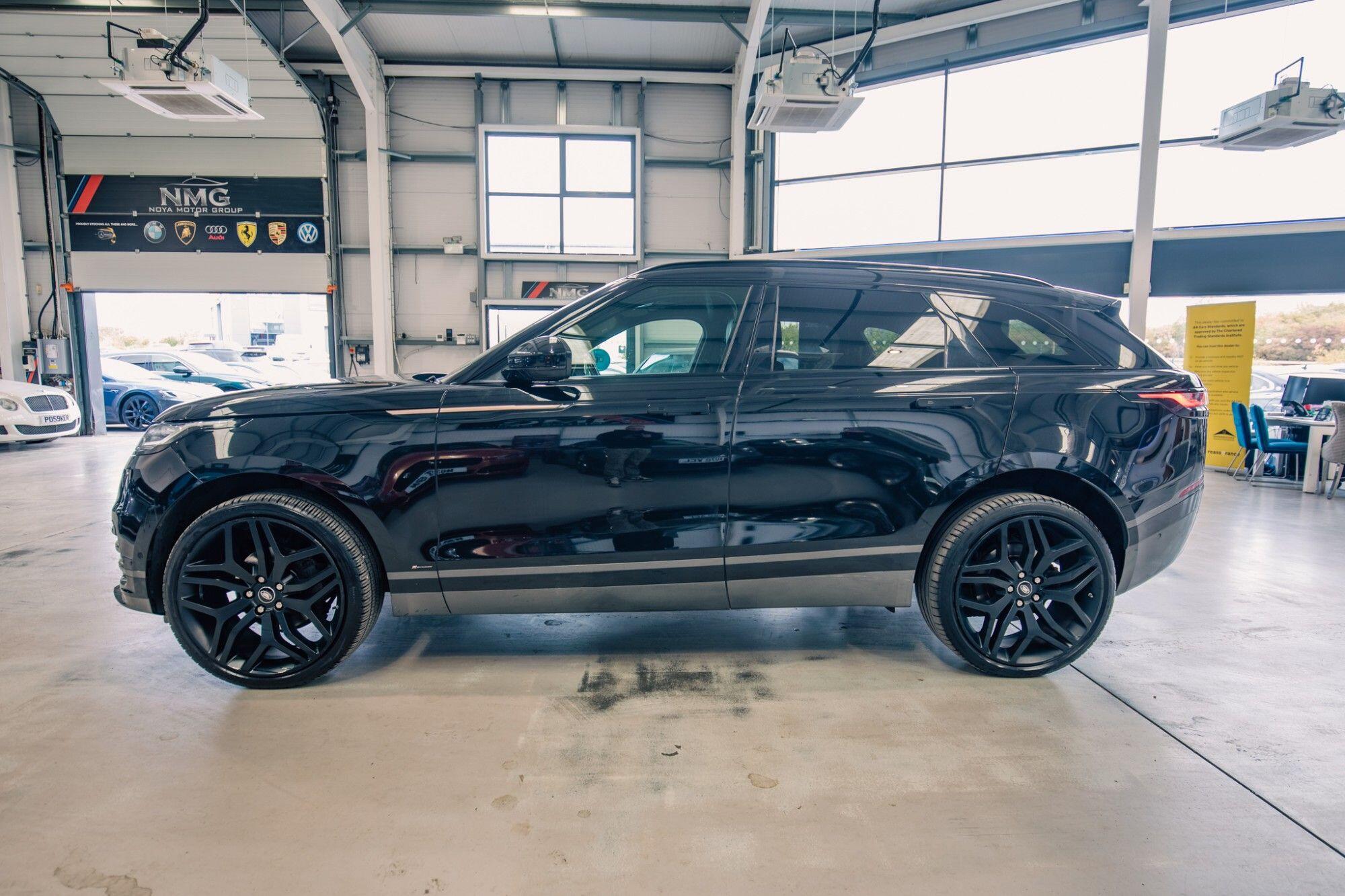 Land Rover Range Rover Velar view 25