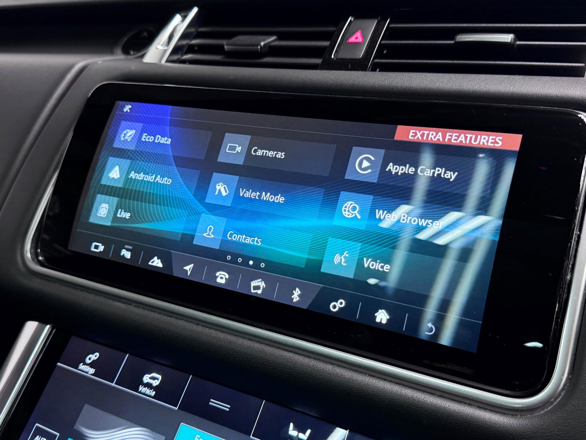 Land Rover Range Rover Sport view 9
