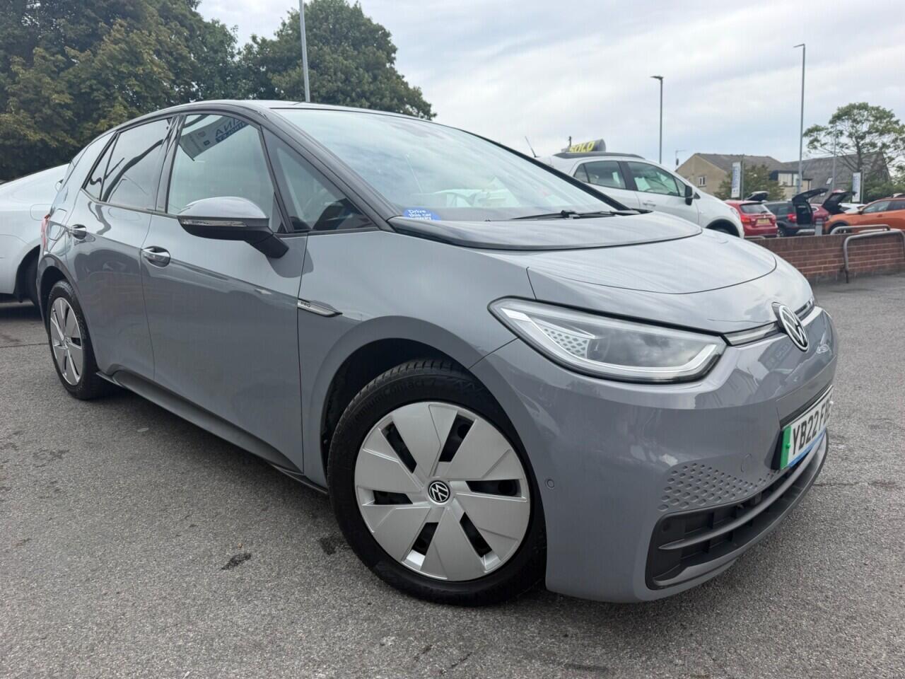 Volkswagen ID.3 view 22
