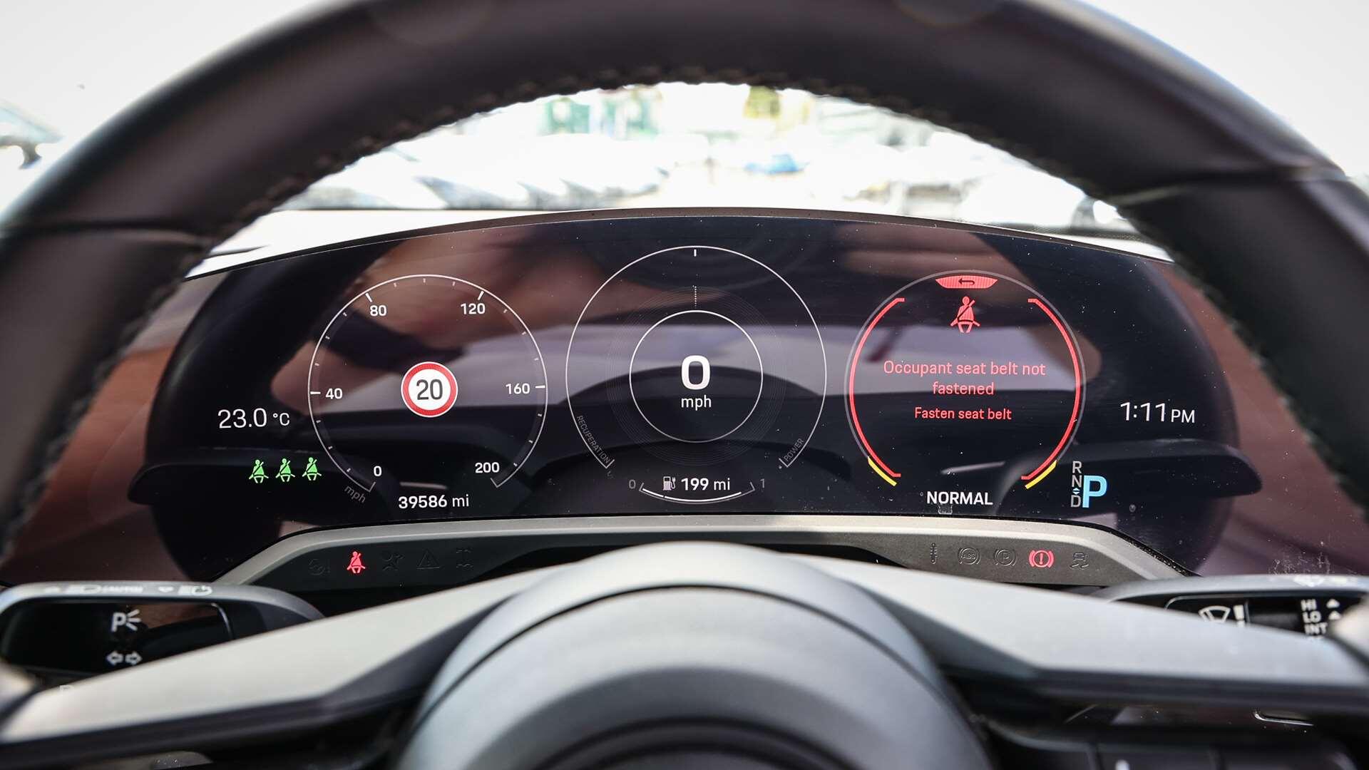 Porsche Taycan view 16