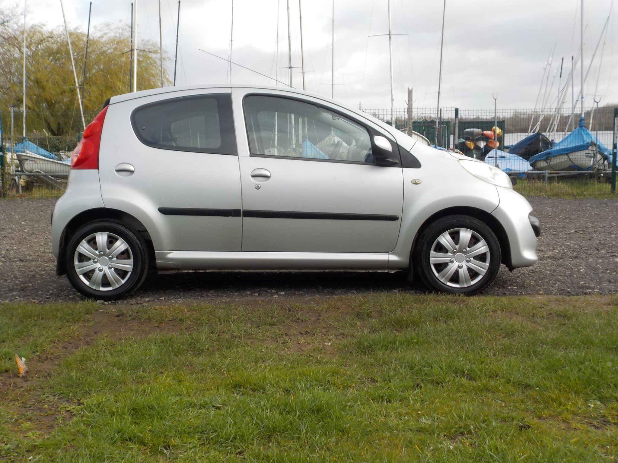 Peugeot 107 1.0 12V Urban Euro 4 5dr