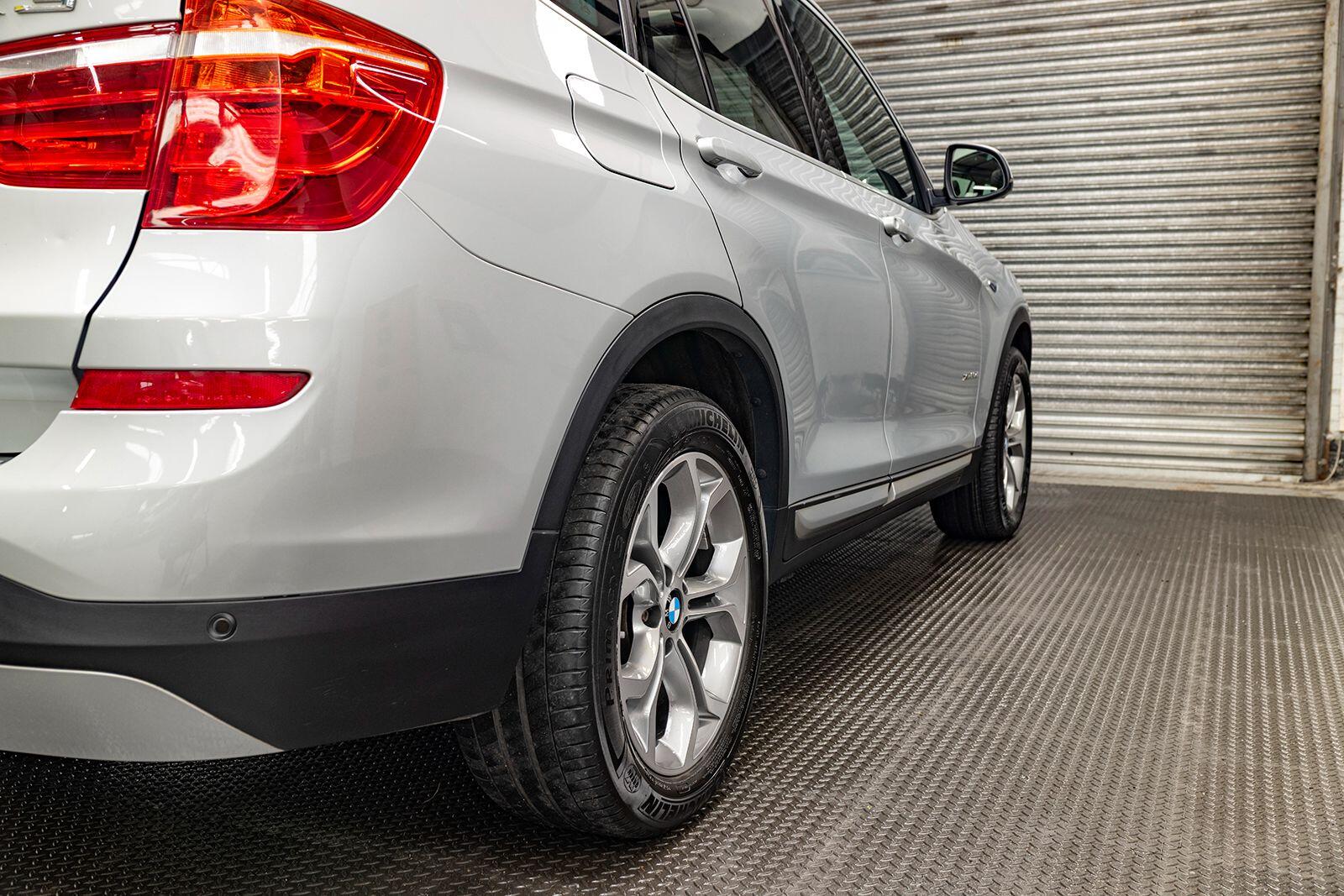 BMW X3 view 96