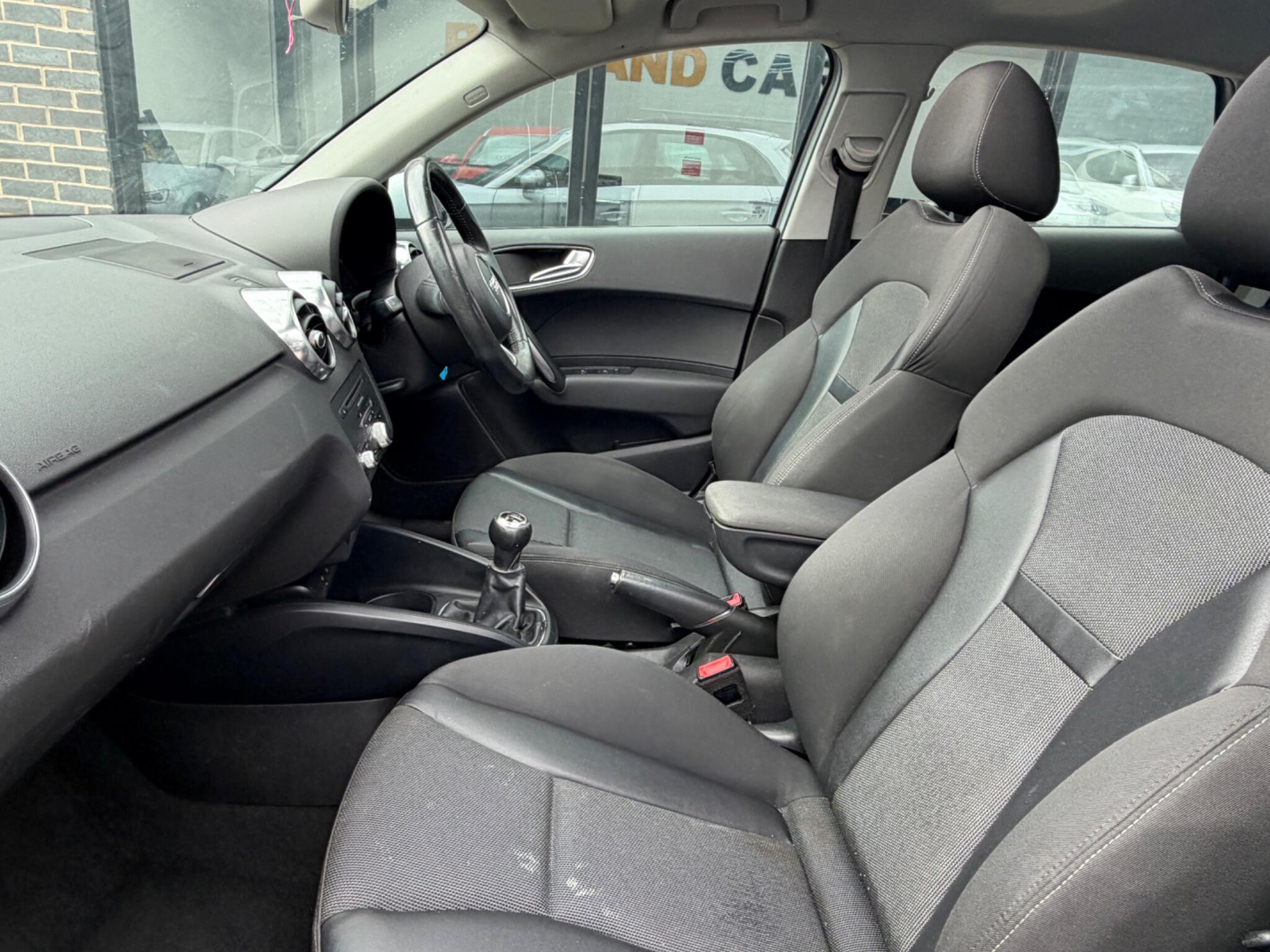 Audi A1 view 16
