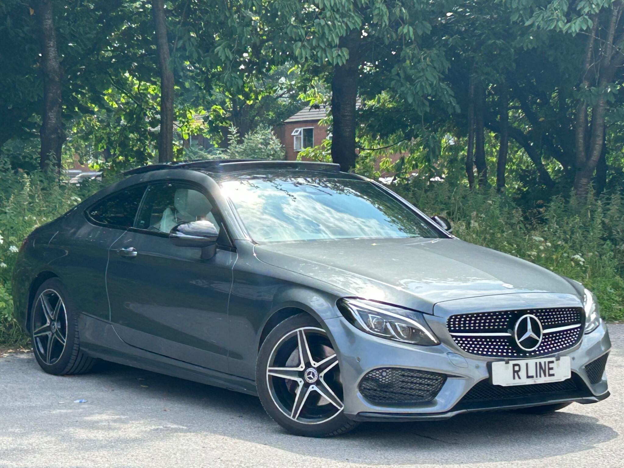 Mercedes-Benz C-Class view 5
