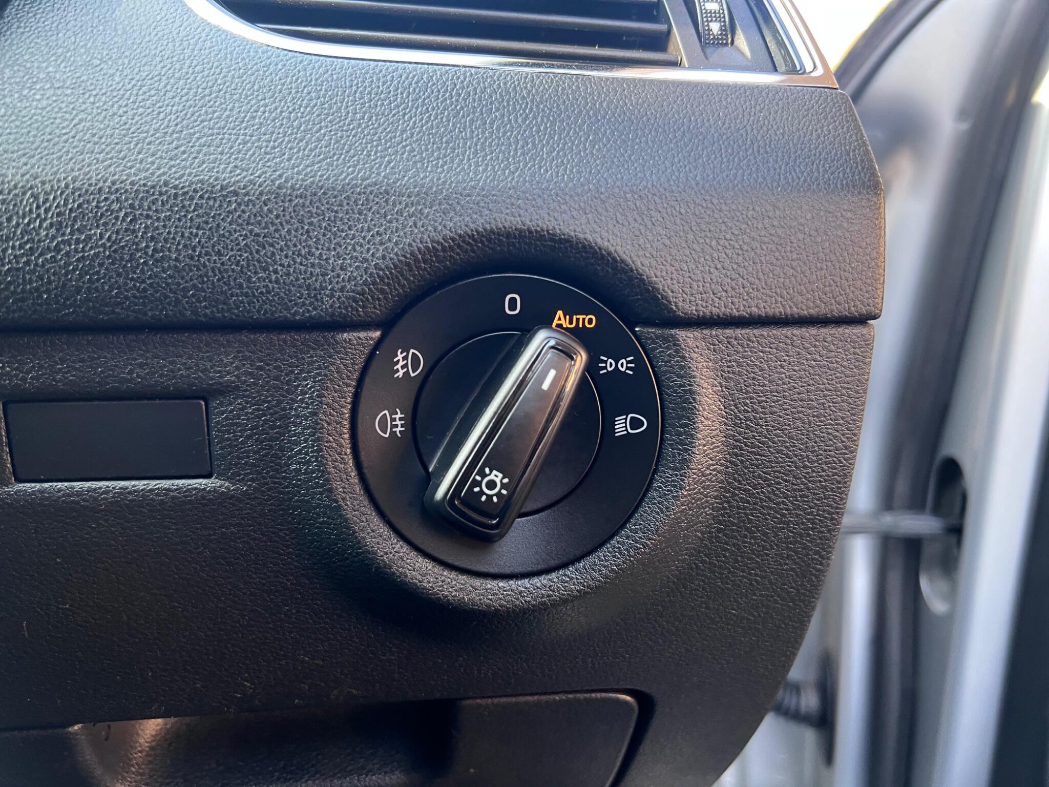 Skoda Octavia view 30