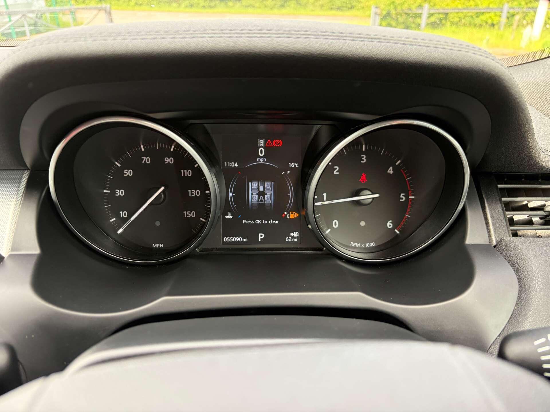 Land Rover Range Rover Evoque view 42