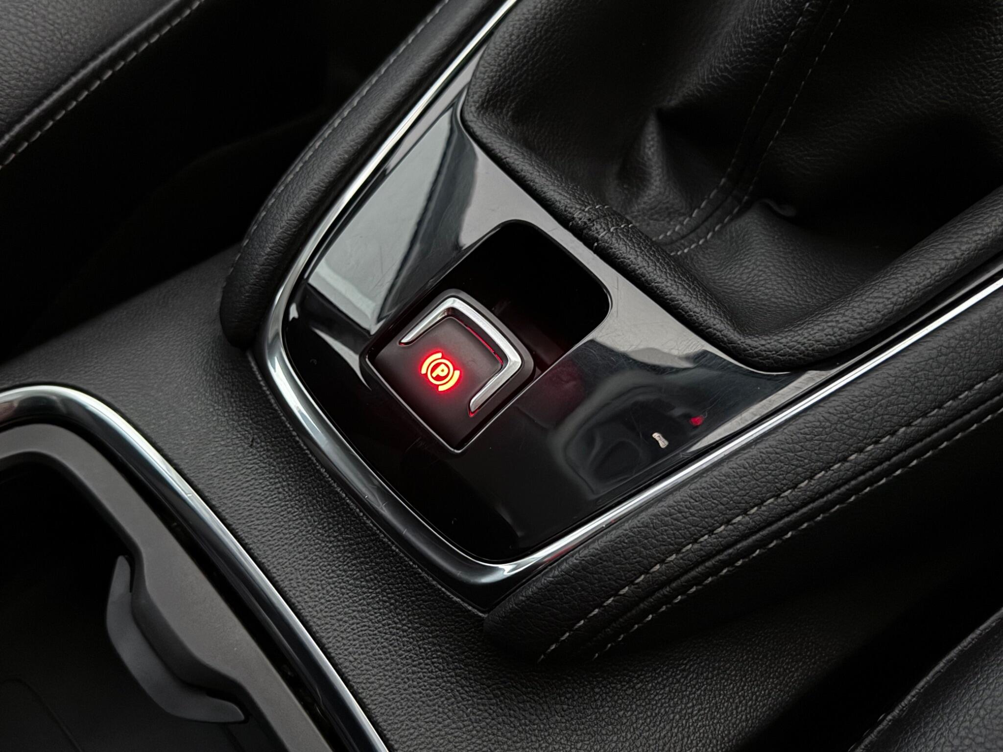 Vauxhall Grandland X view 21