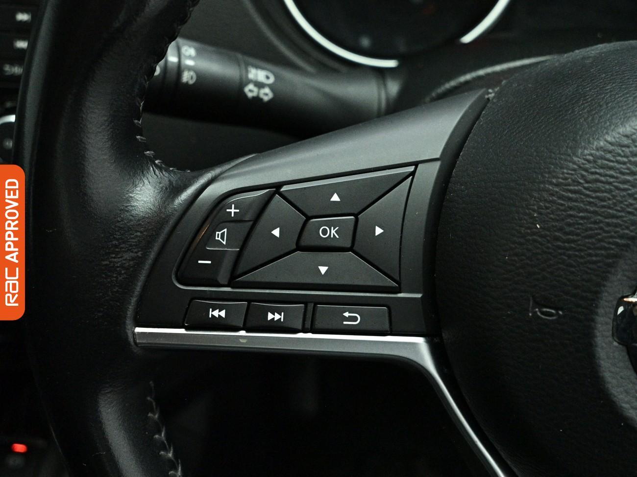 Nissan Qashqai view 17