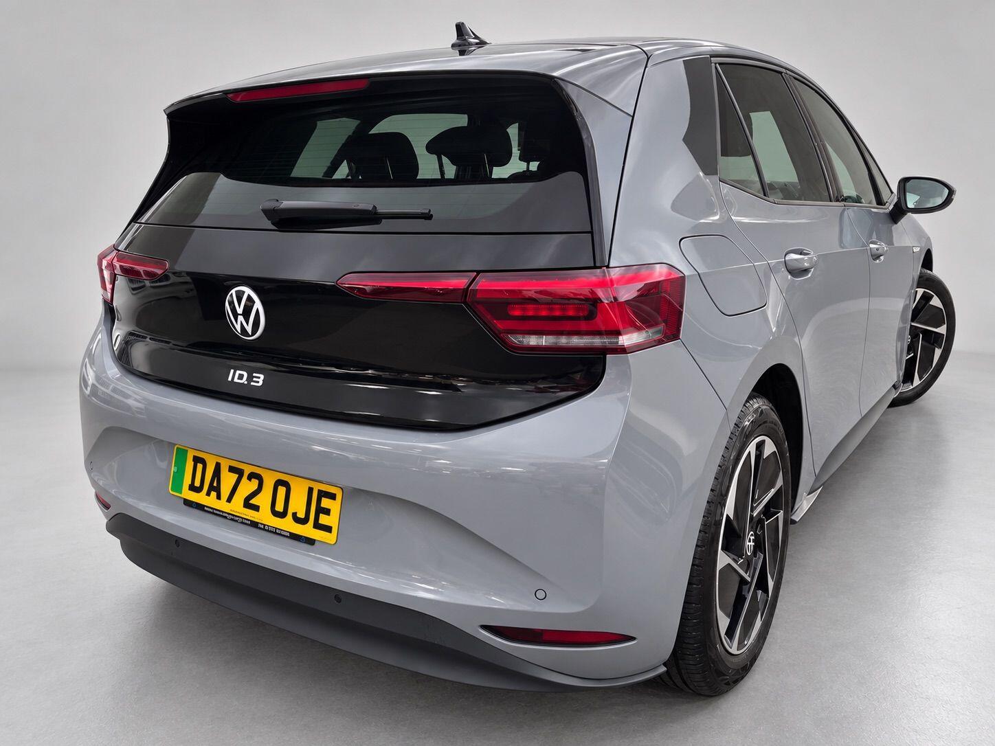 Volkswagen Id.3 view 14