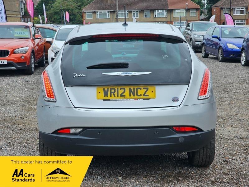 2012 Chrysler Delta 1.4 M-Air SR Euro 5 (s/s) 5dr • 98,000 miles image 4