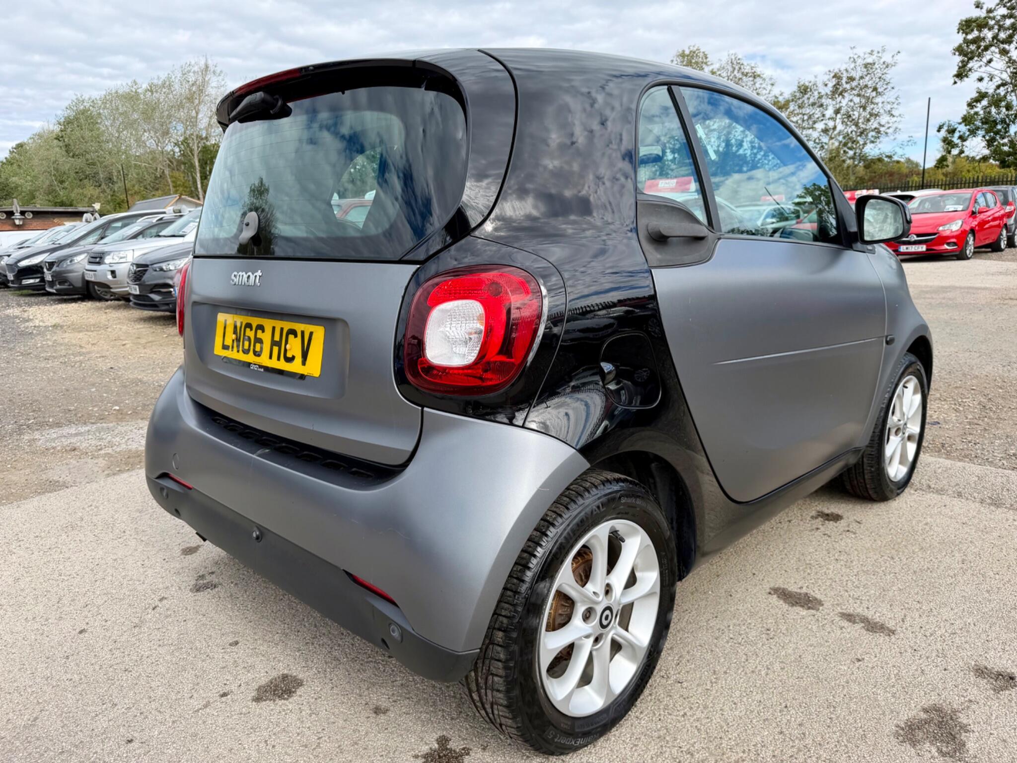Smart Fortwo view 18