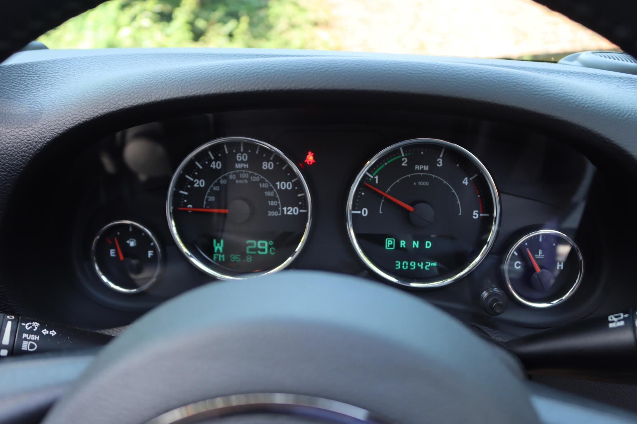 Jeep Wrangler view 34