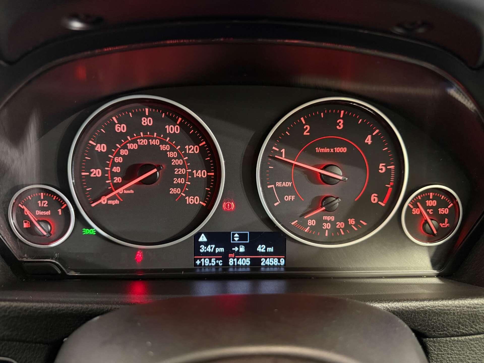 BMW 3 Series view 34