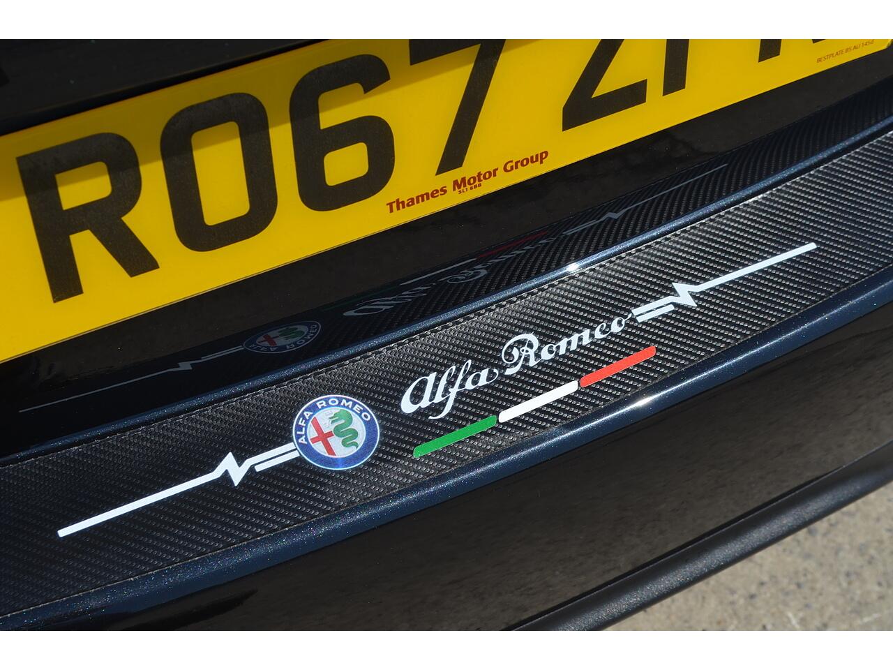 Alfa Romeo Giulia view 55