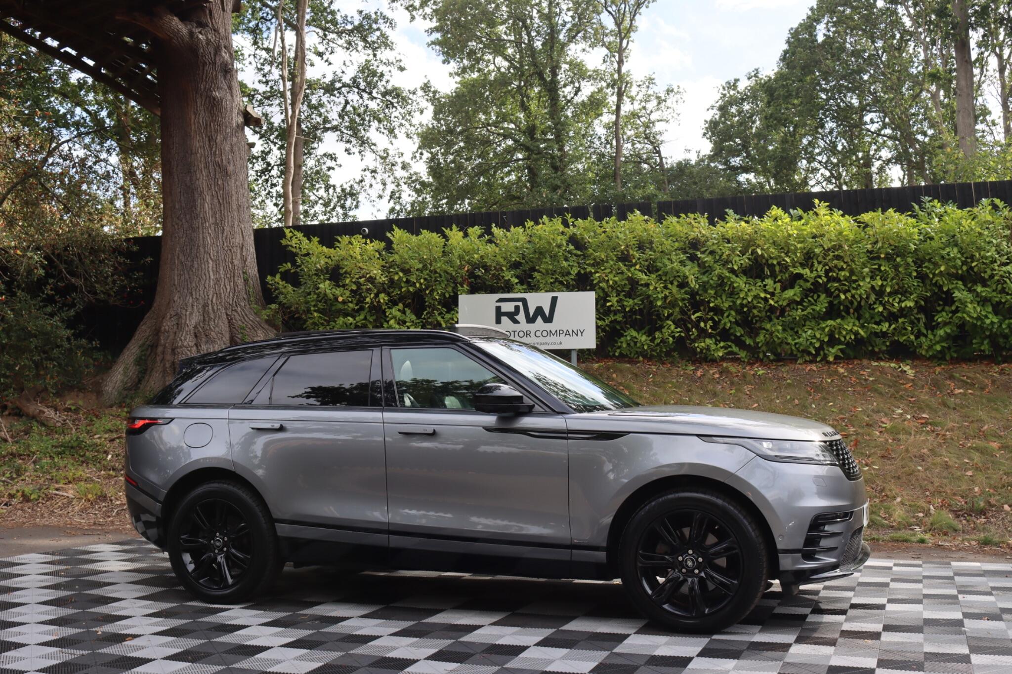 Land Rover Range Rover Velar view 30