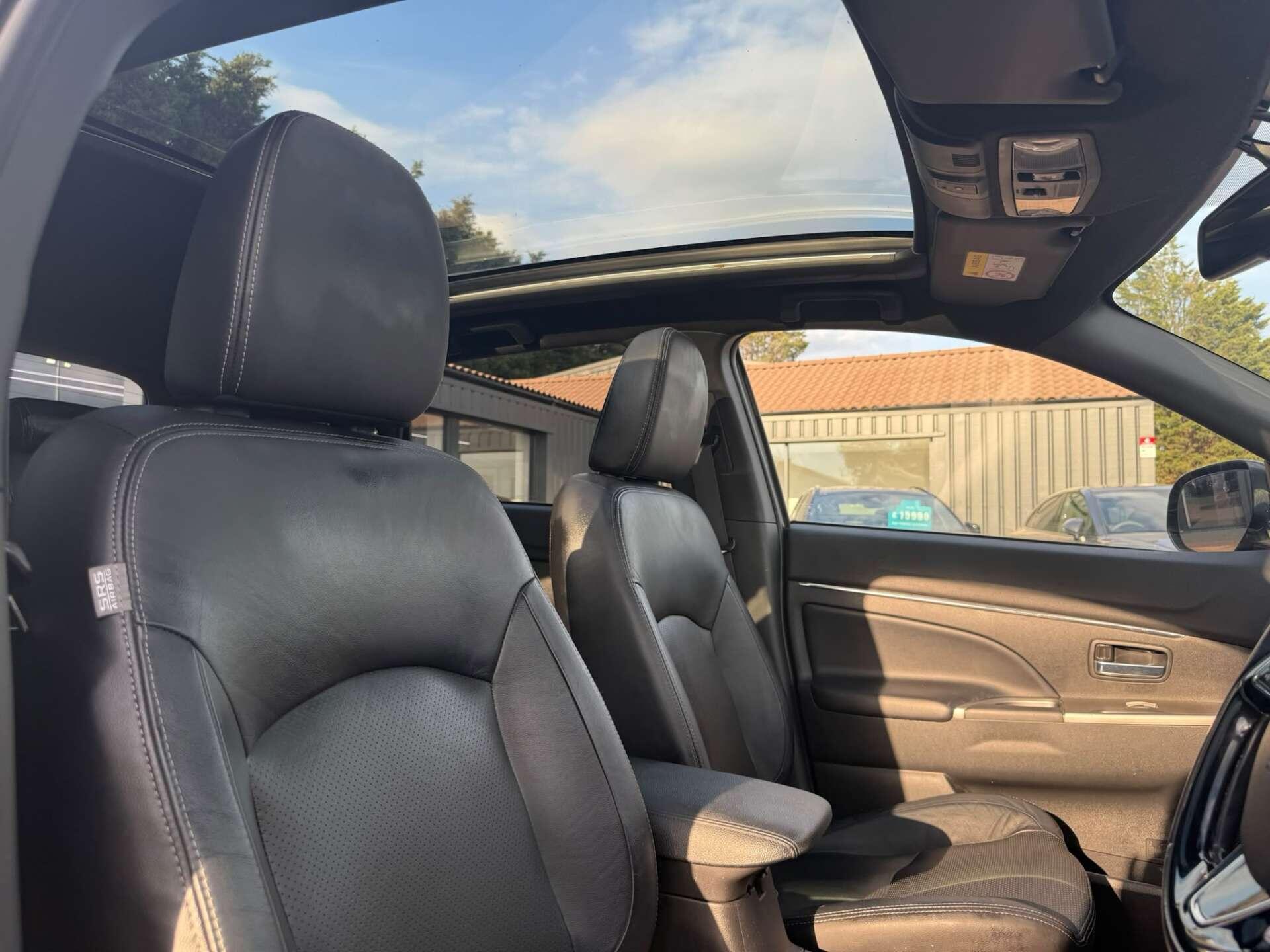 Mitsubishi Asx view 16