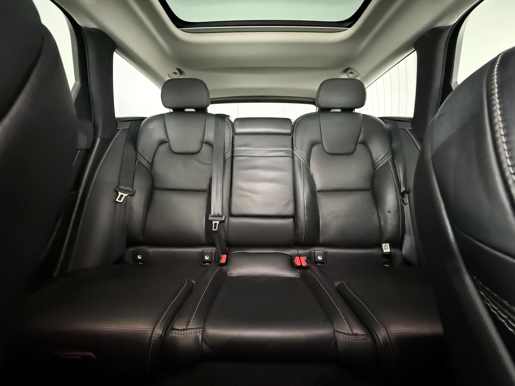 Volvo V90 view 38