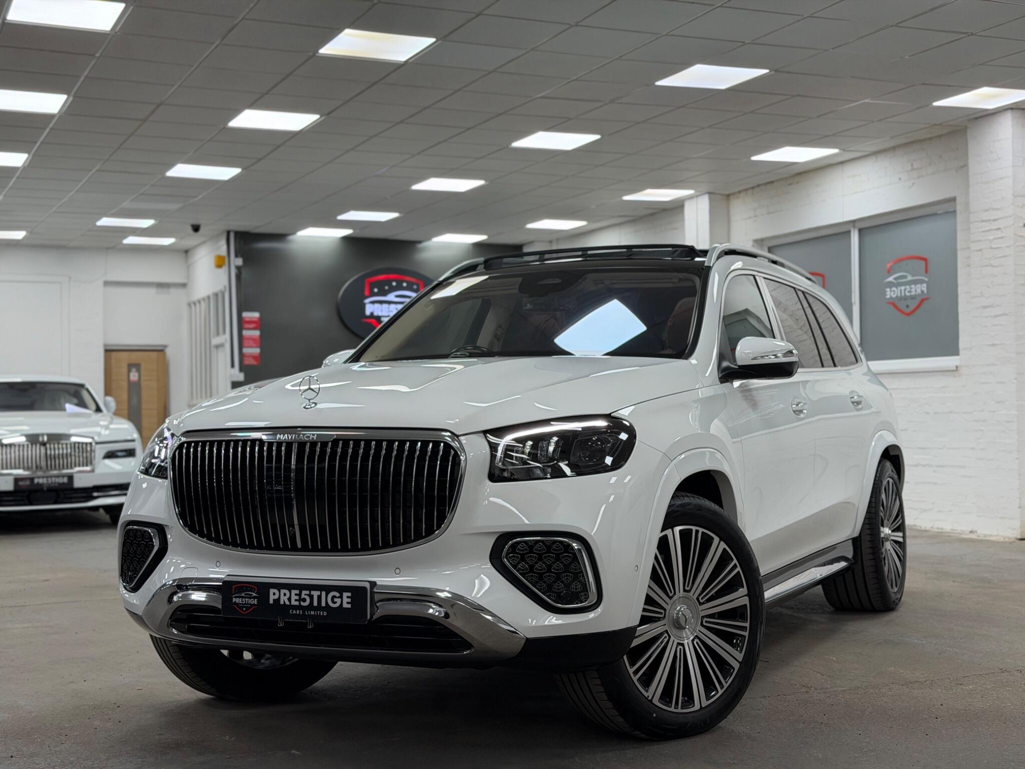 Mercedes-Benz GLS view 26