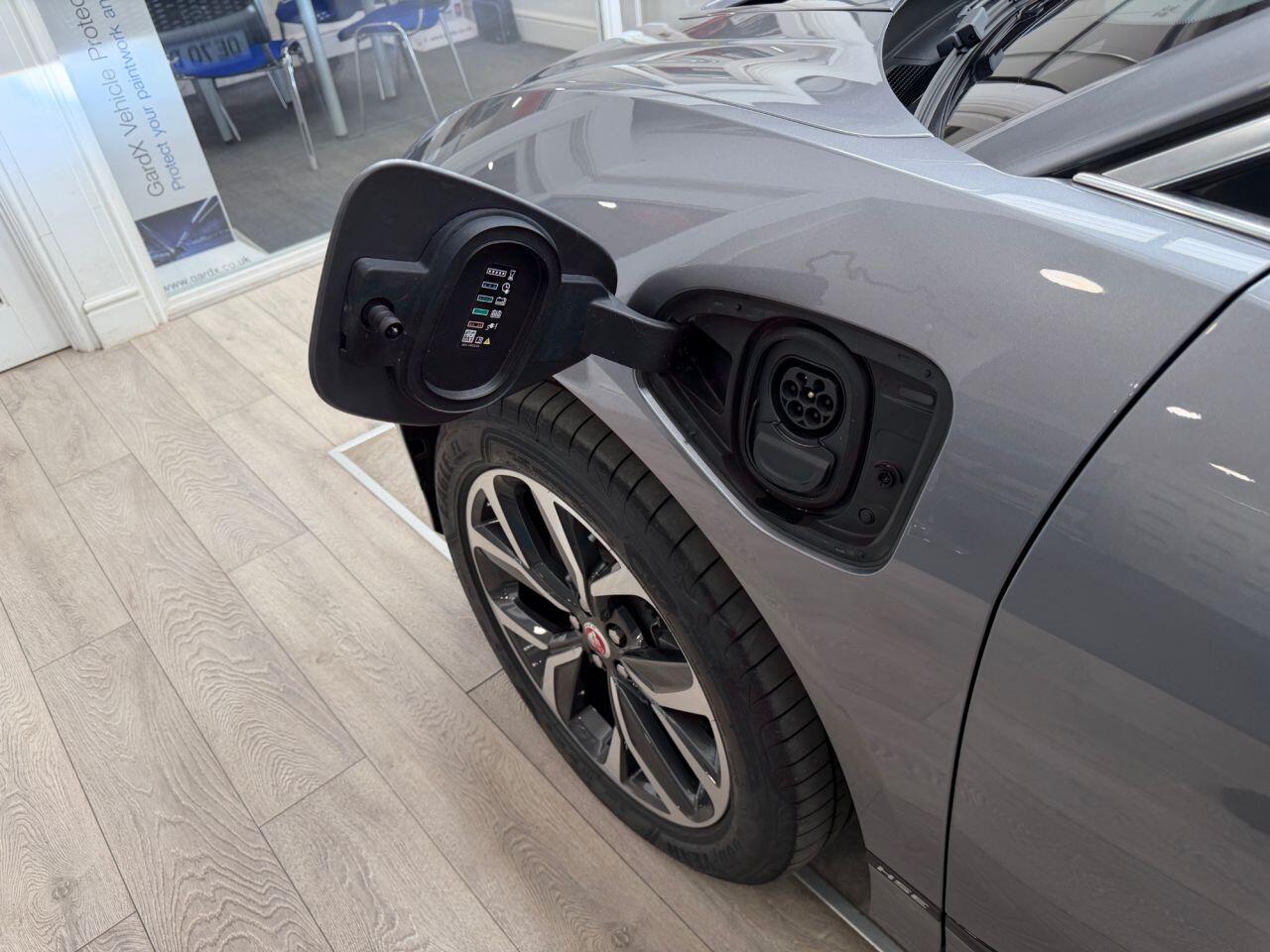 Jaguar I-Pace view 50