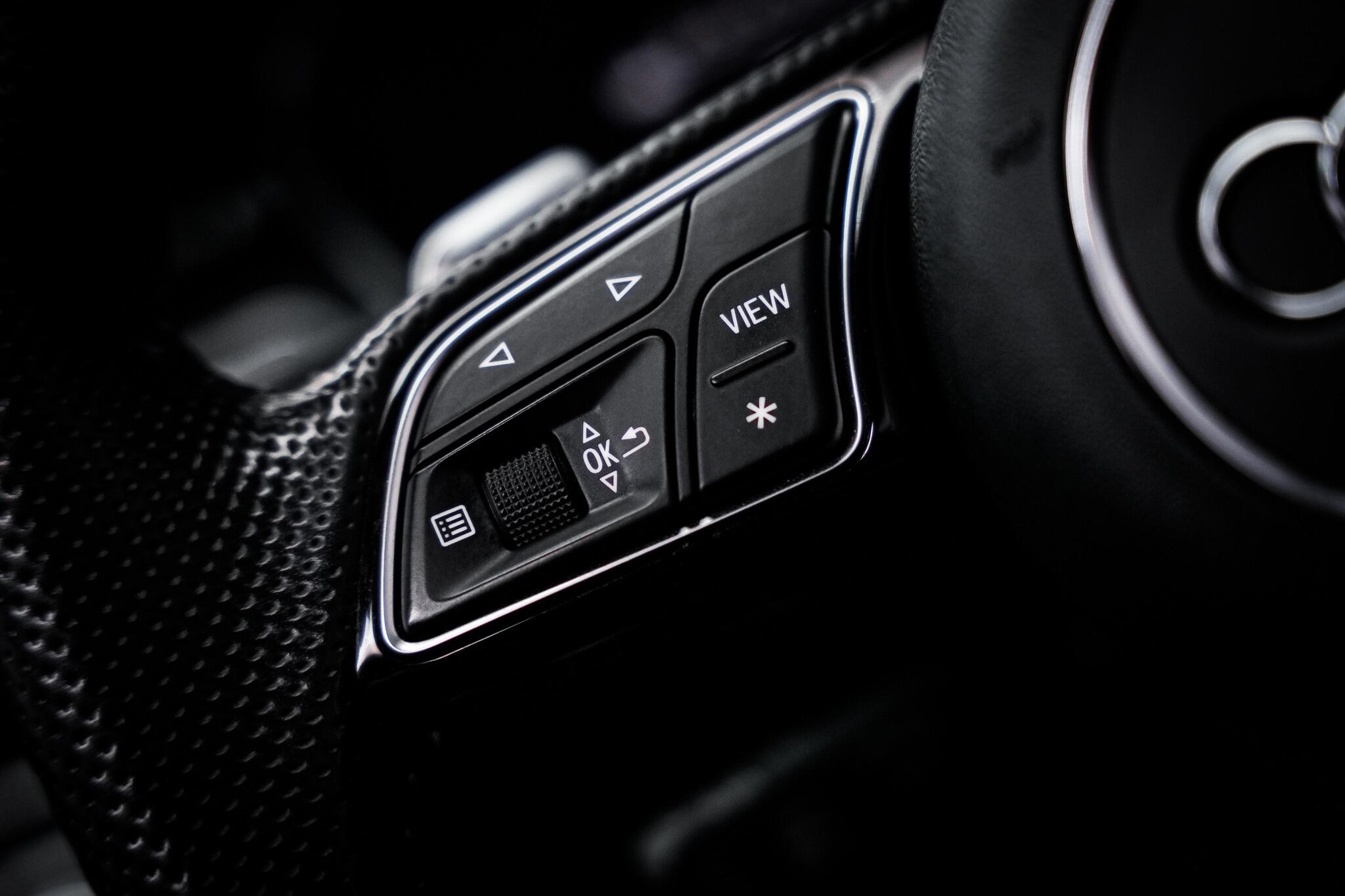Audi RS4 view 47