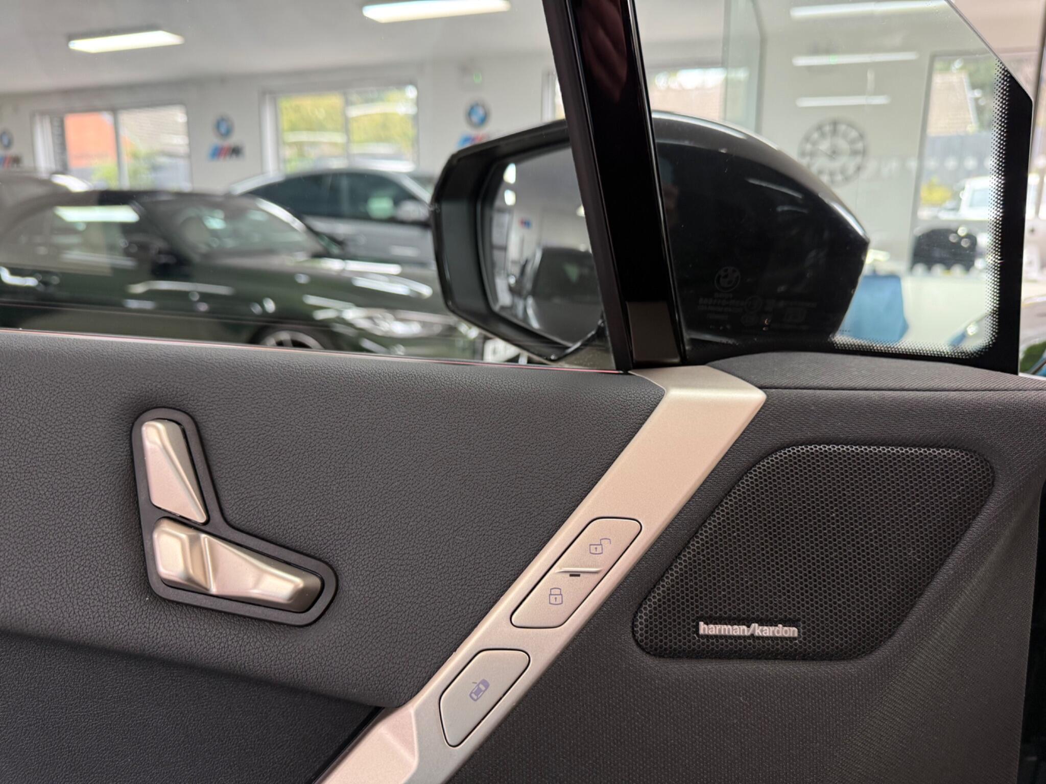 BMW iX view 41