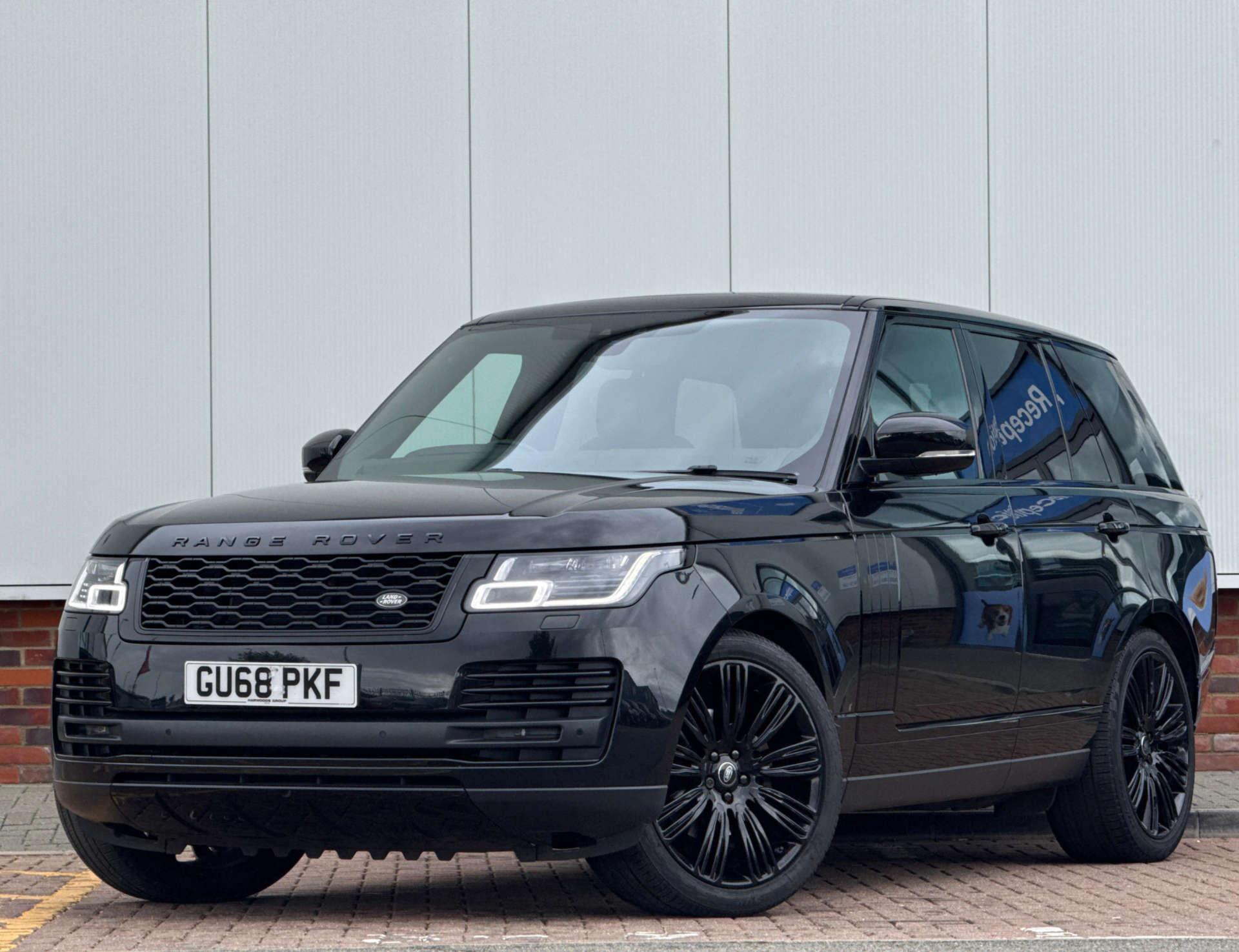 Land Rover Range Rover view 3