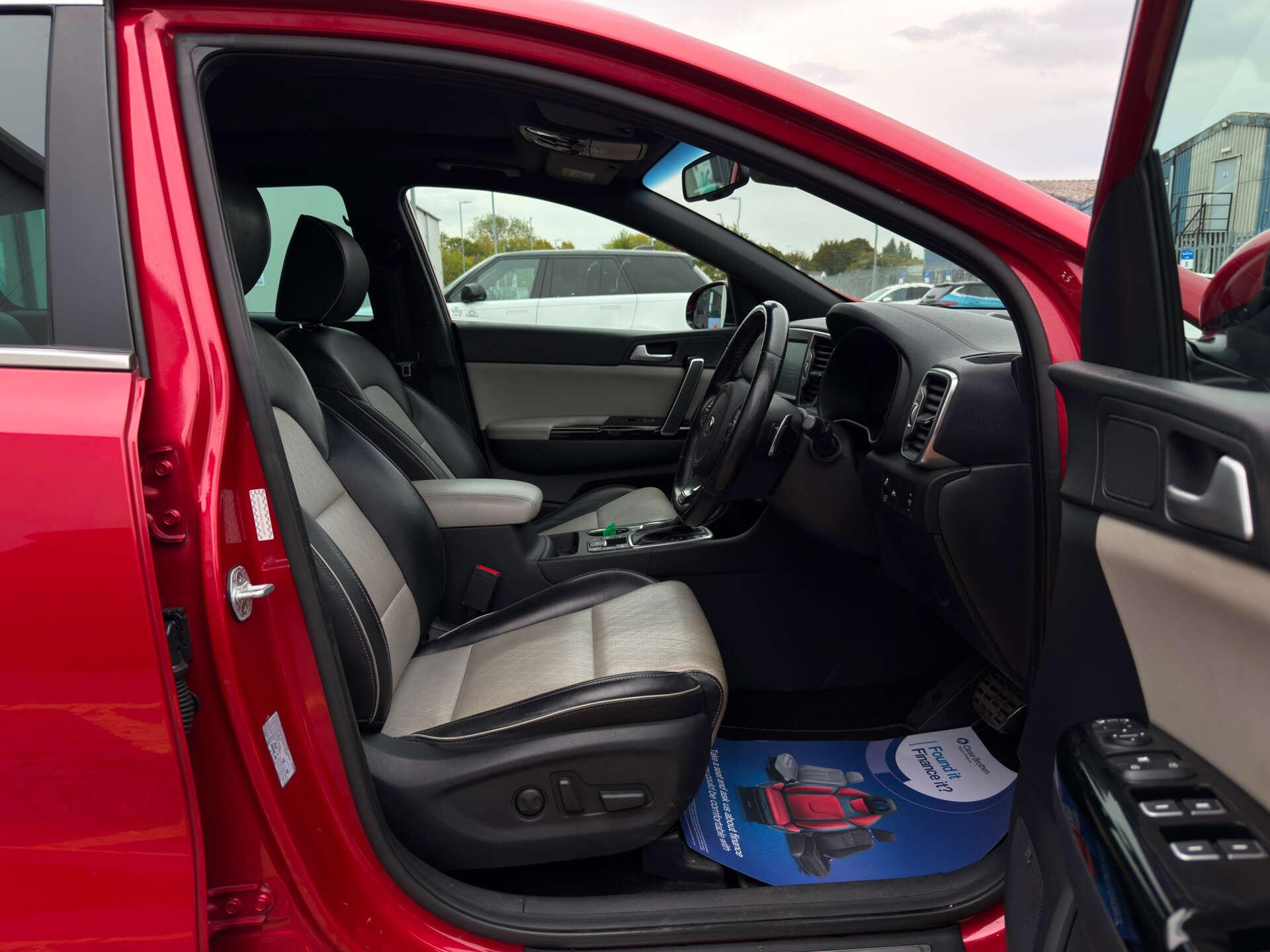 Kia Sportage view 24