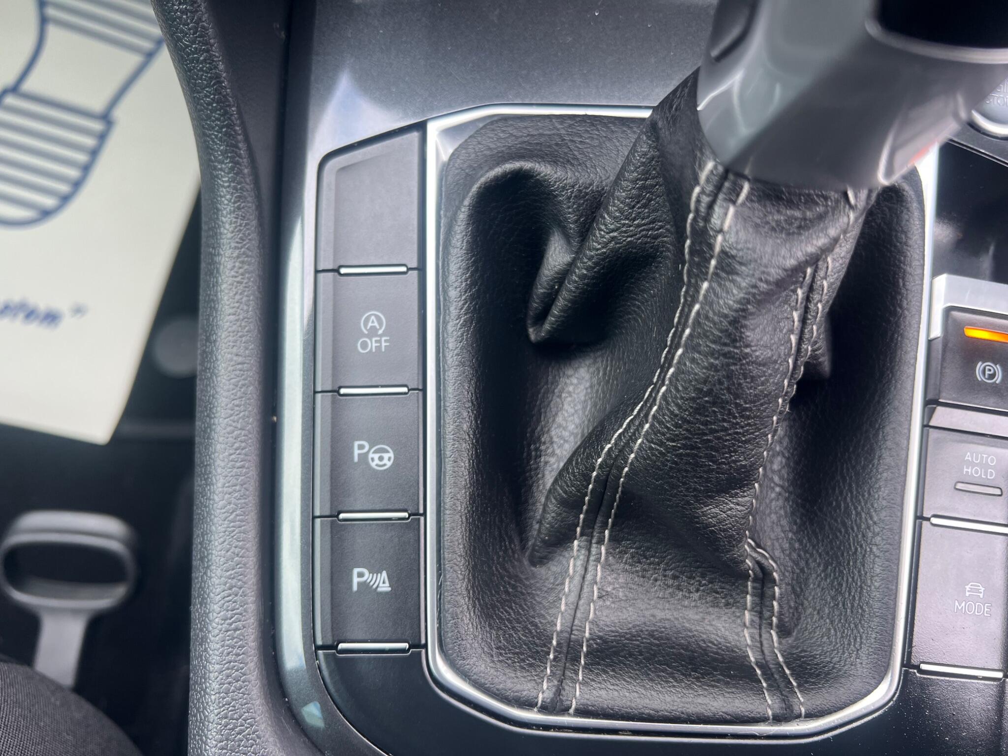 Volkswagen Tiguan view 32