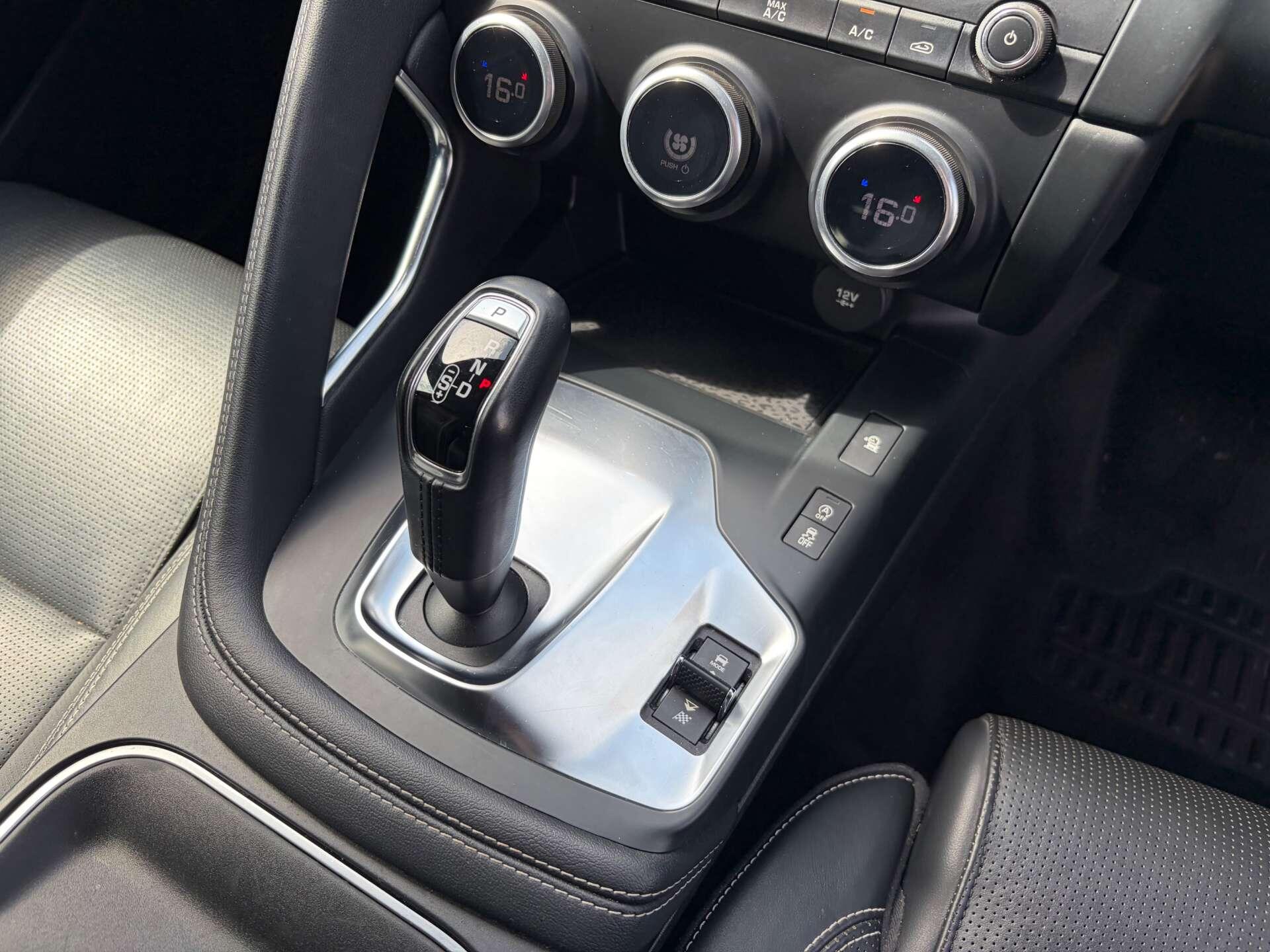 Jaguar E-Pace view 61