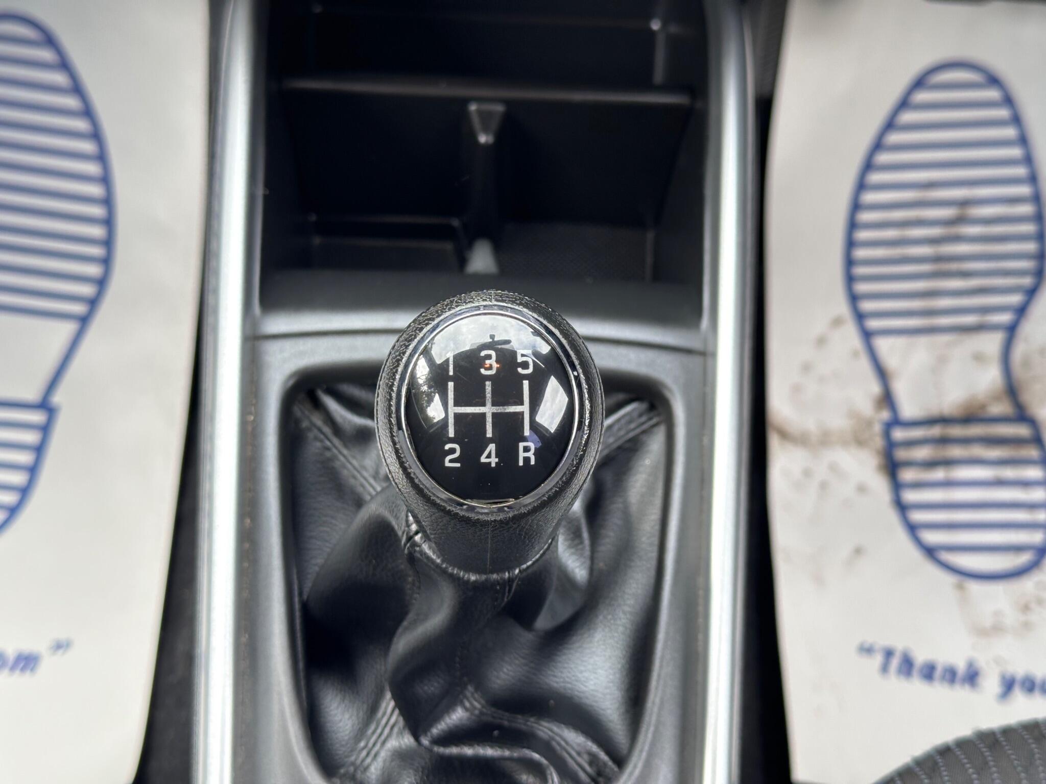 Suzuki Baleno view 38