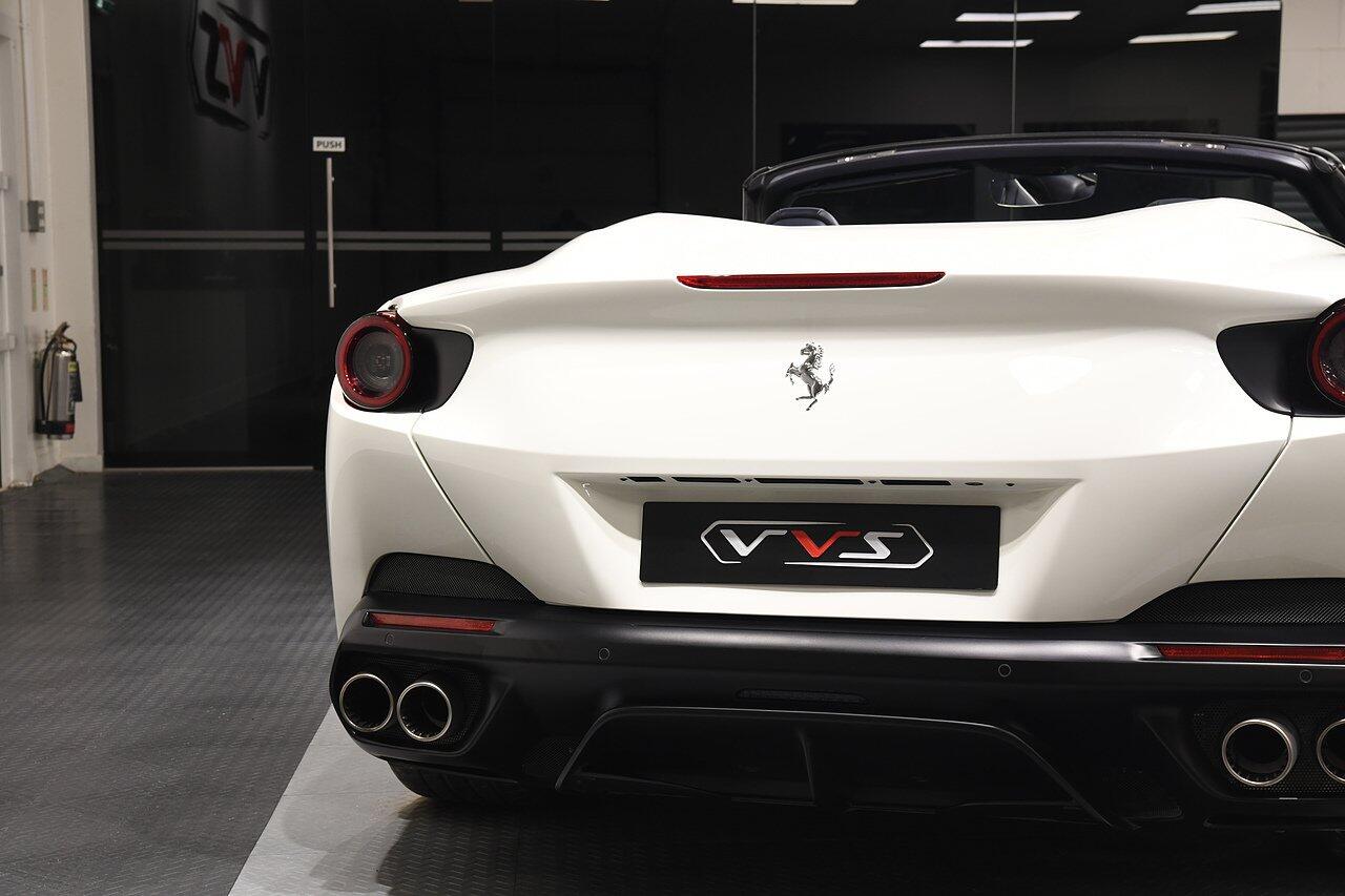 Ferrari Portofino view 40