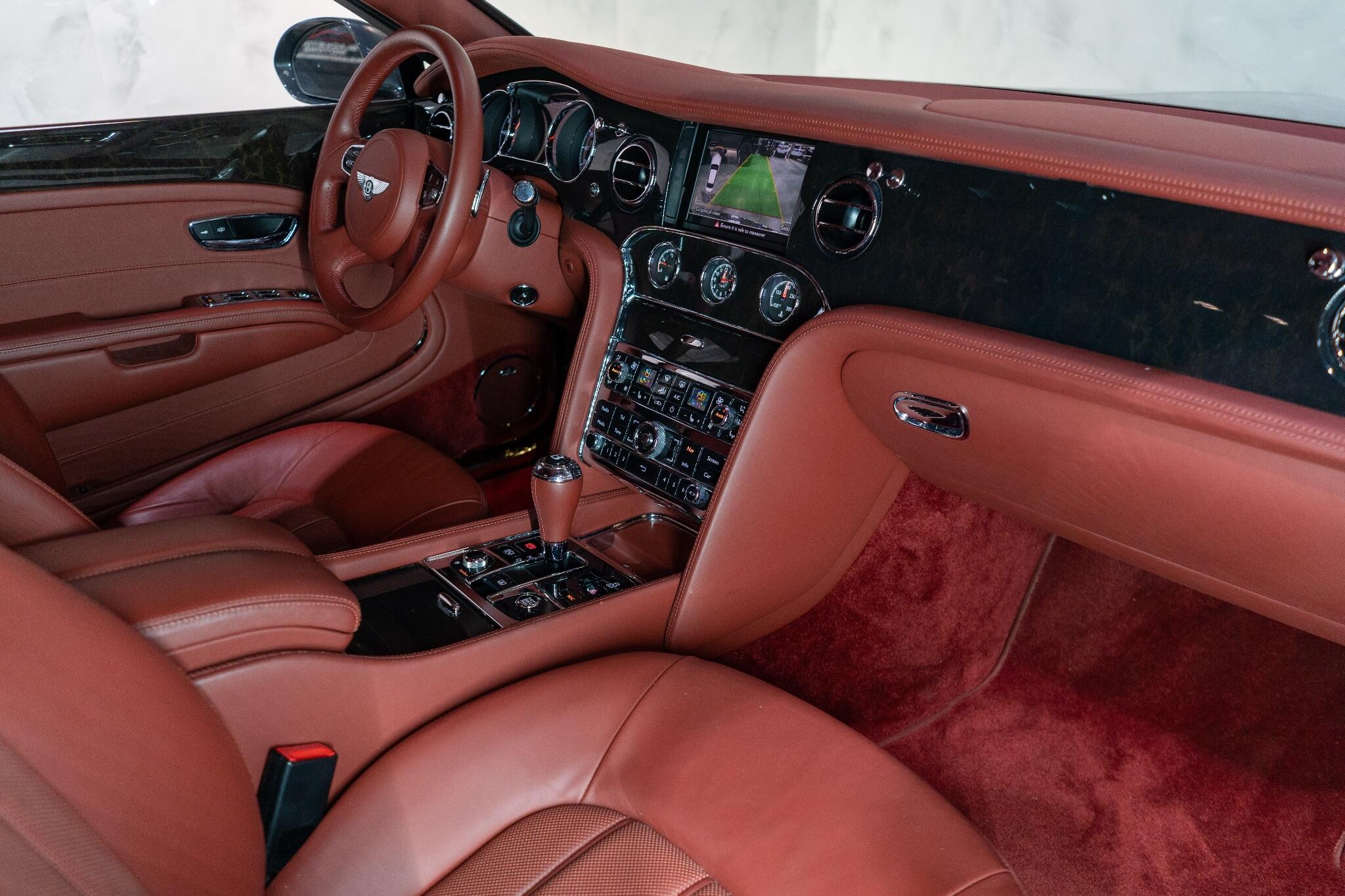 Bentley Mulsanne view 10