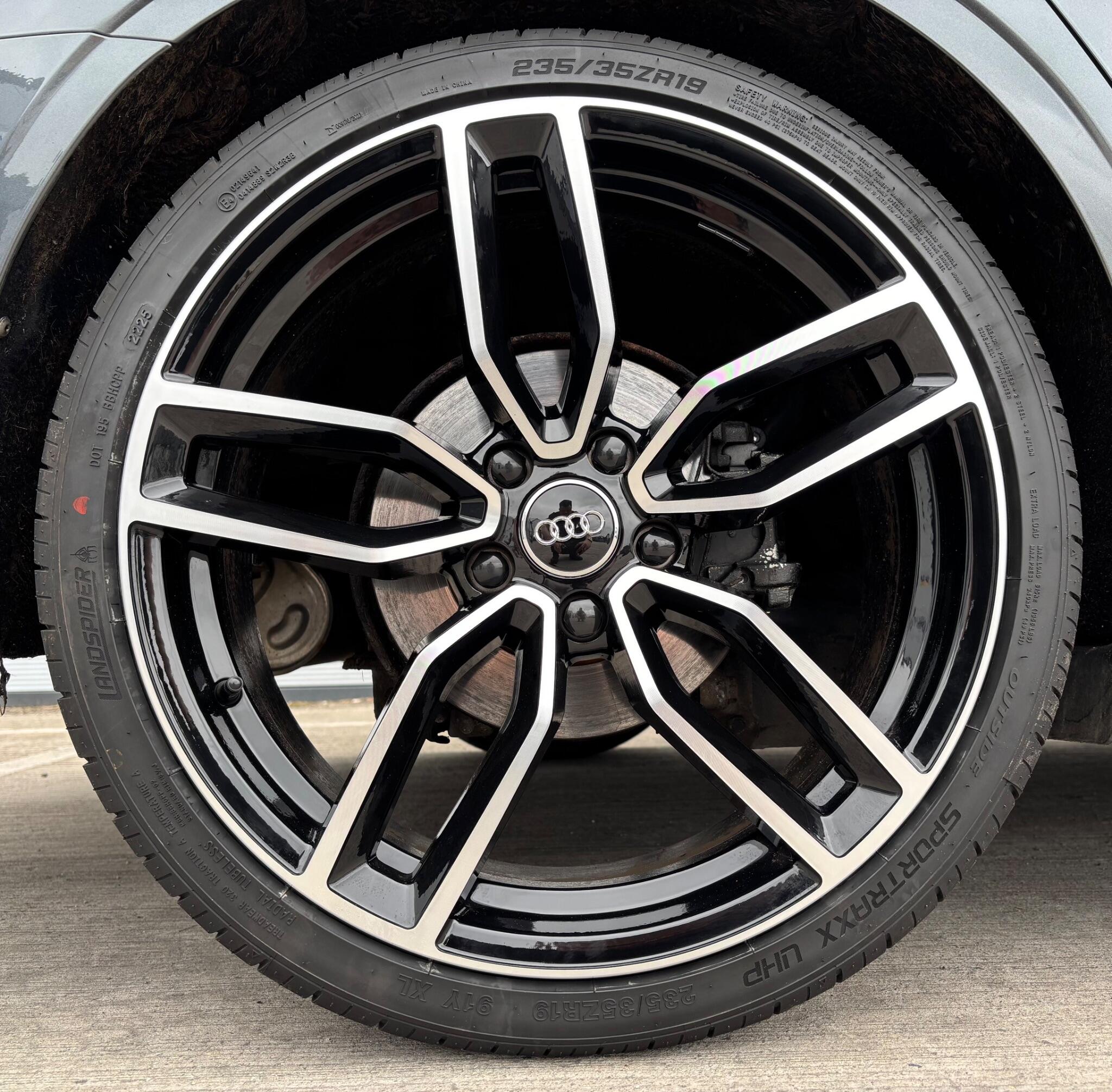Audi A3 view 21