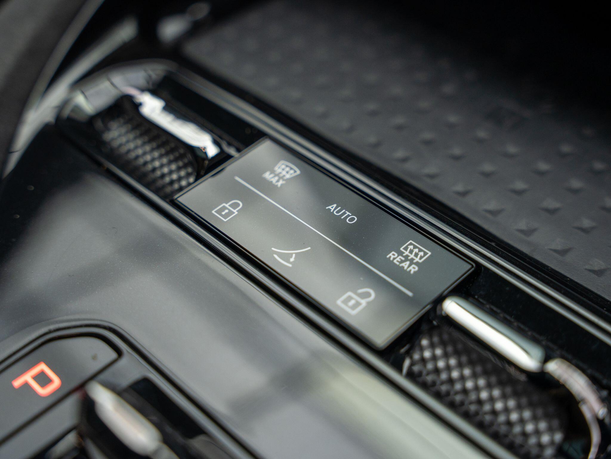 Lotus Eletre view 26