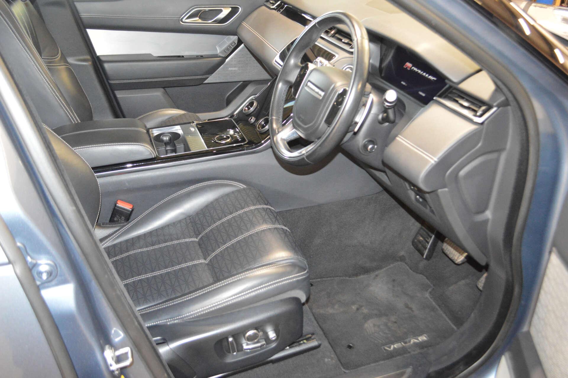 Land Rover Range Rover Velar view 12