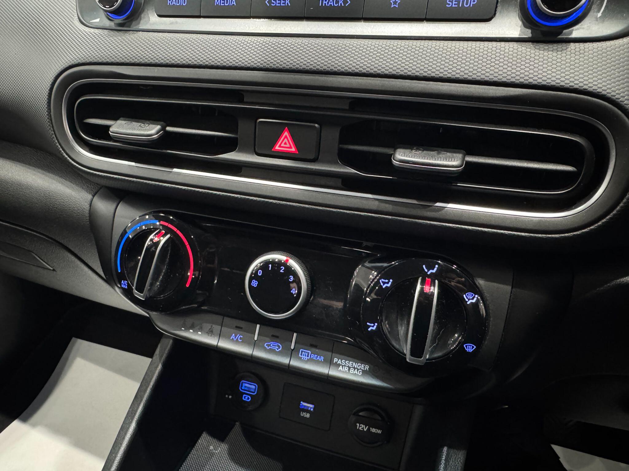Hyundai Kona view 41