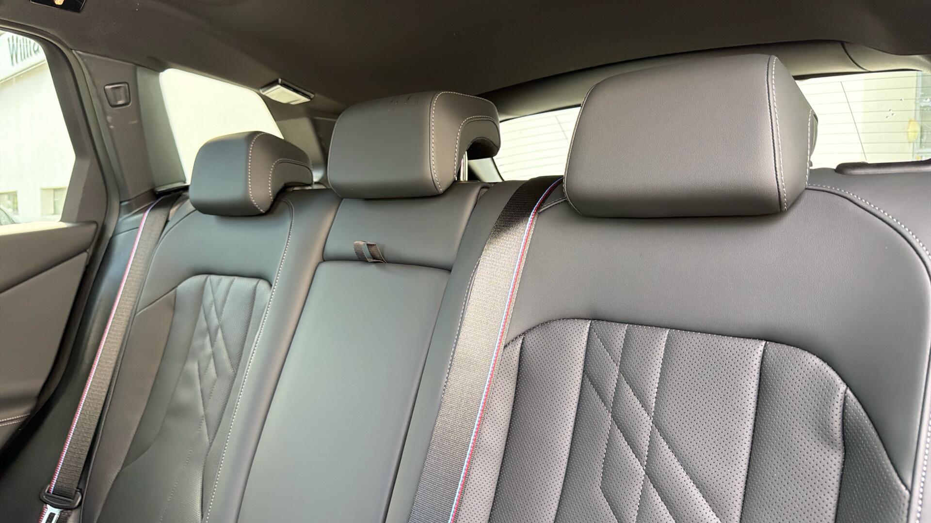 BMW X3 view 60