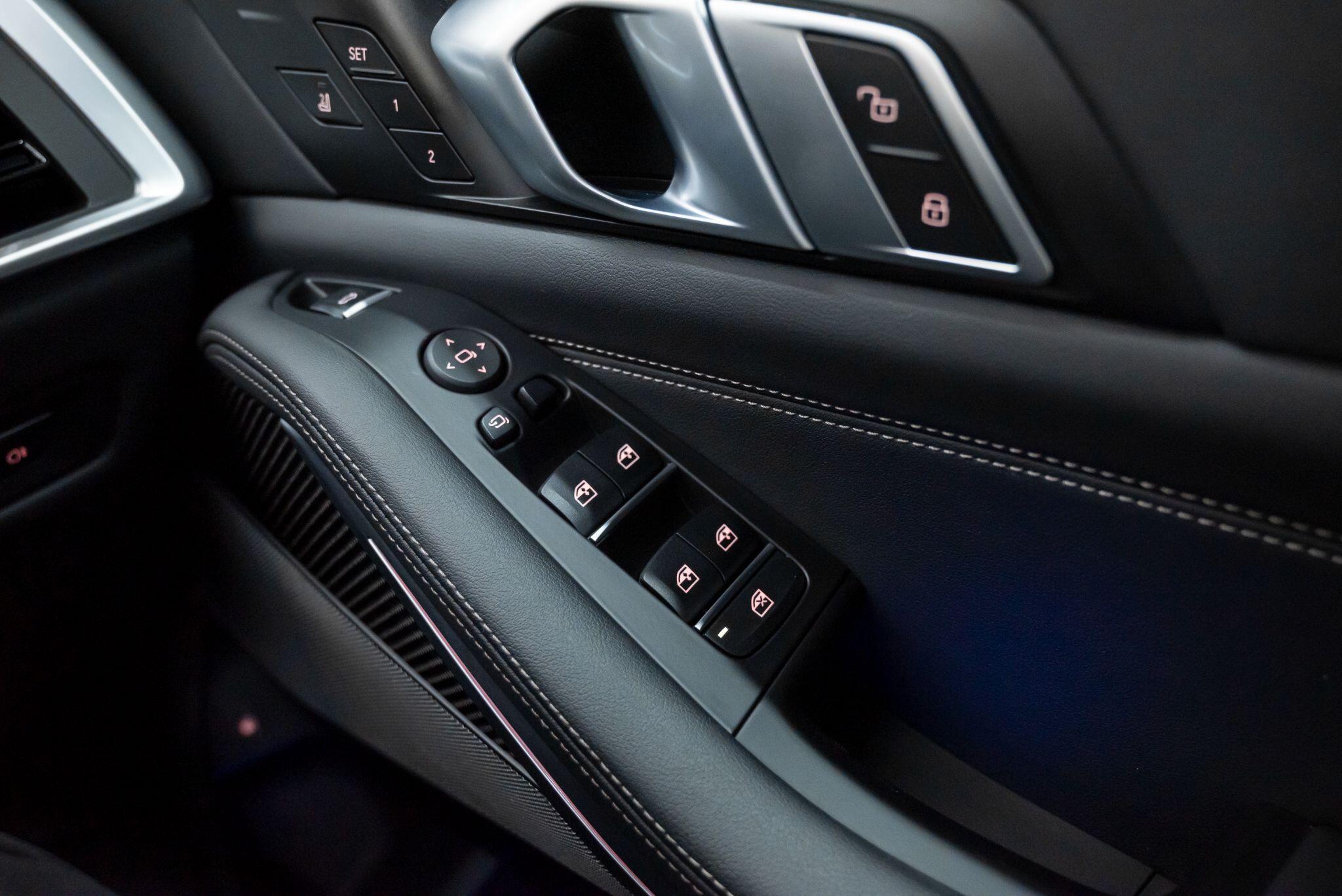 BMW X5 view 30